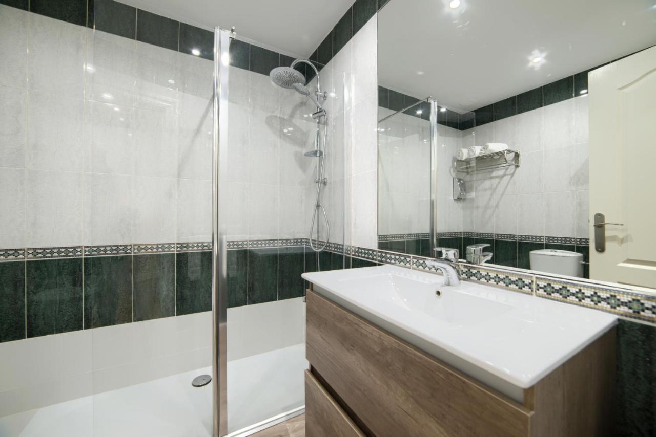 Apartamentos4U Tudela Centro - Parking Incluido Экстерьер фото